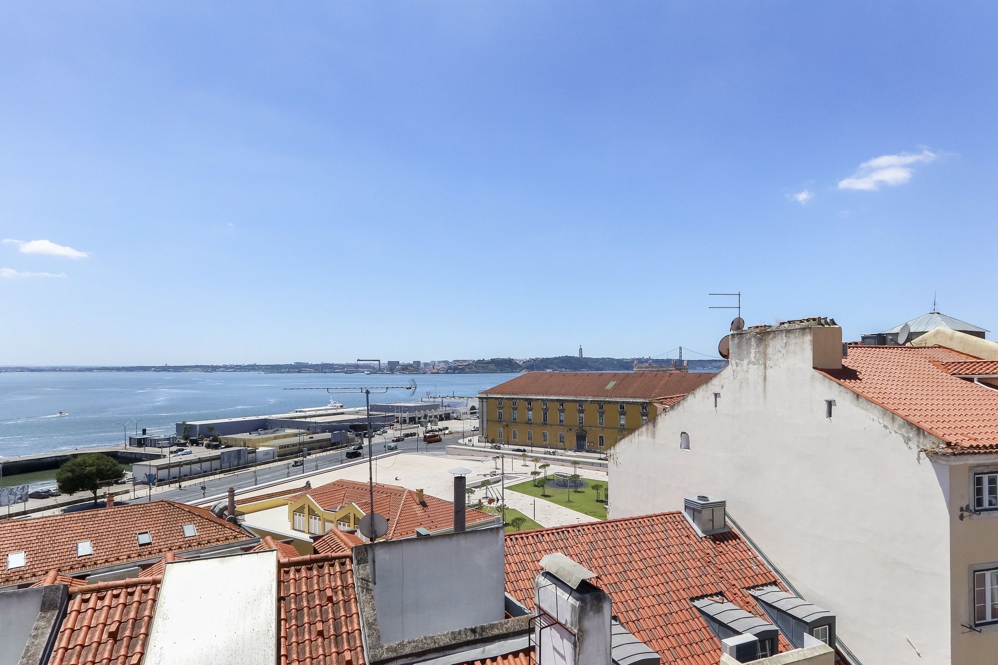 Alfama Golden View By Homing Lissabon